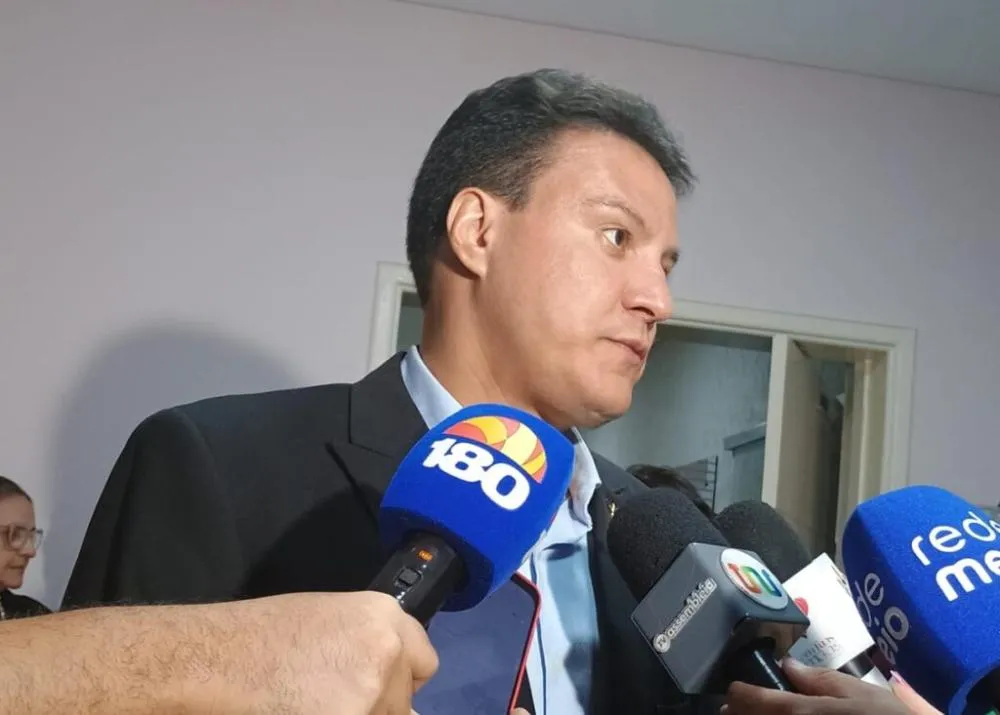 Felipe Camarão diz que deputados do PT-MA foram eleitos com apoio de “máquinas”
